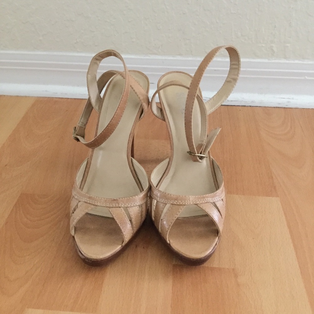 Women shoes